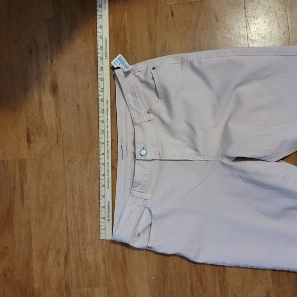 Pale Pink Jennifer Lopez Cuffed Capris Size 12 - Picture 8 of 14